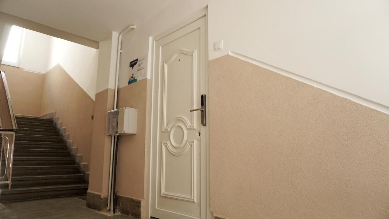 Belvarosi Exkluziv Minigarzon Debrecen Luaran gambar